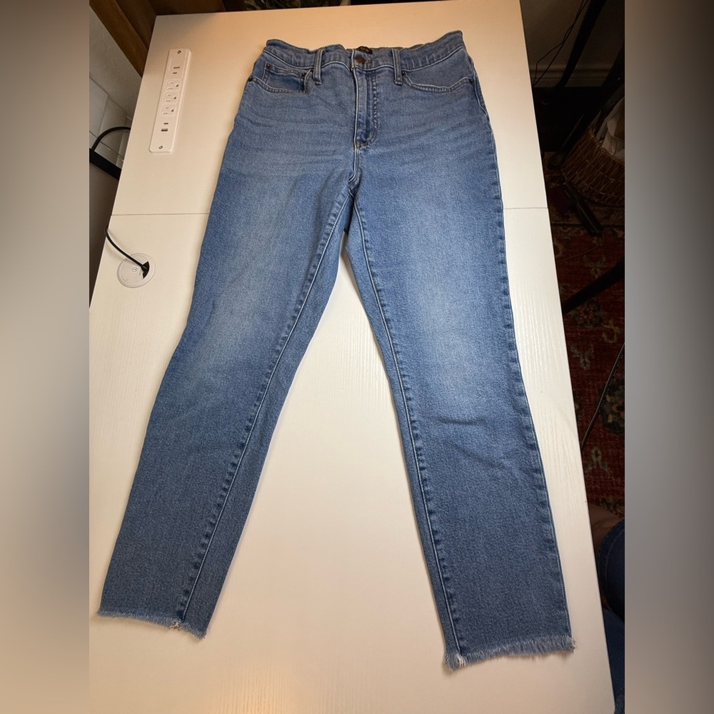 J. Crew Classic Blue Women's Jeans Hi waist size 28. Skinny raw hem. - Picture 3 of 8